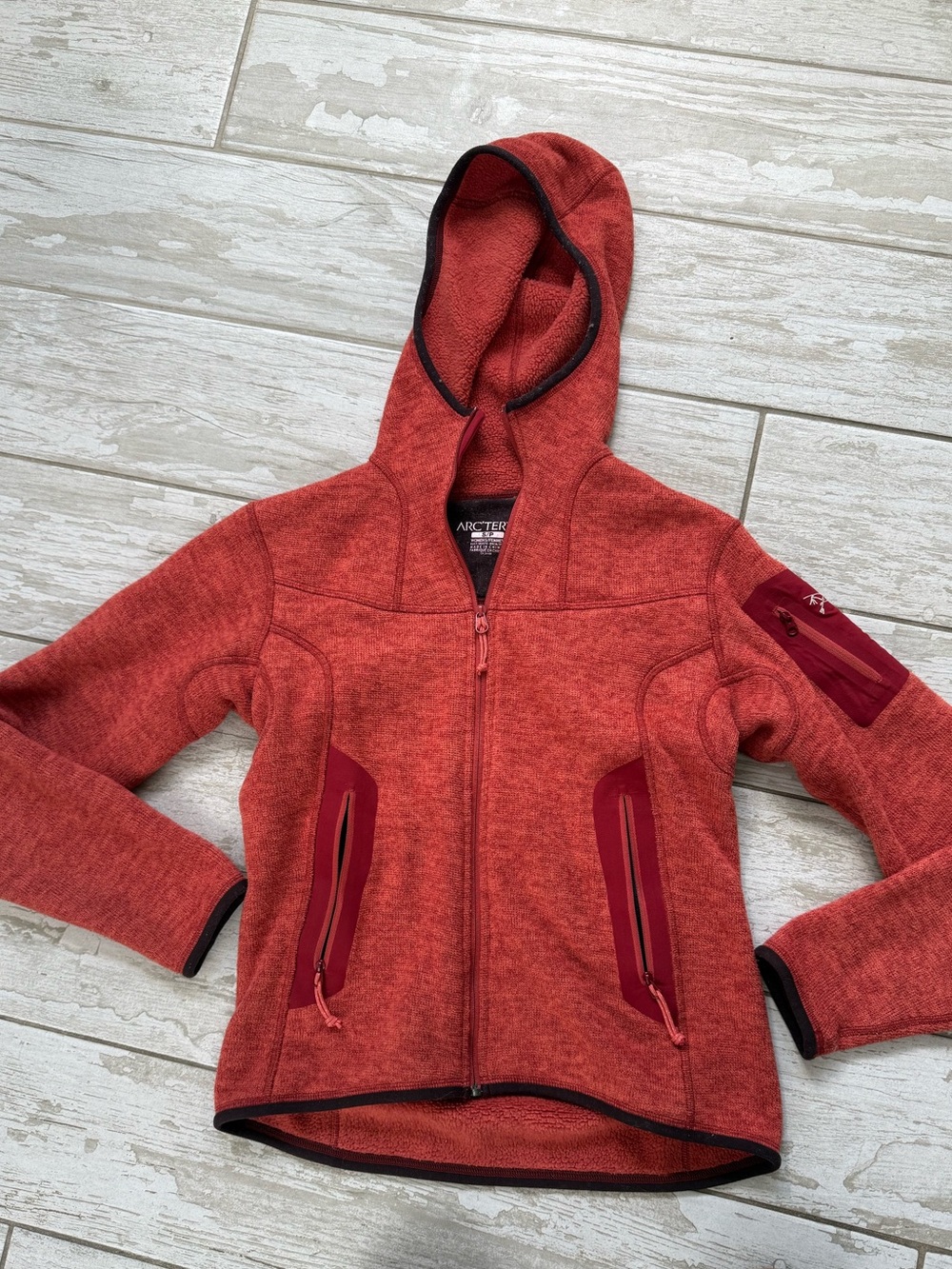 Arc'teryx Covert Hoodie Orange
